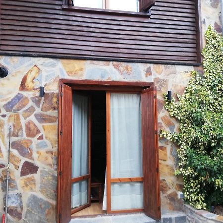 维拉诺瓦Pequeno Adosado De Montana Con Terraza别墅 外观 照片