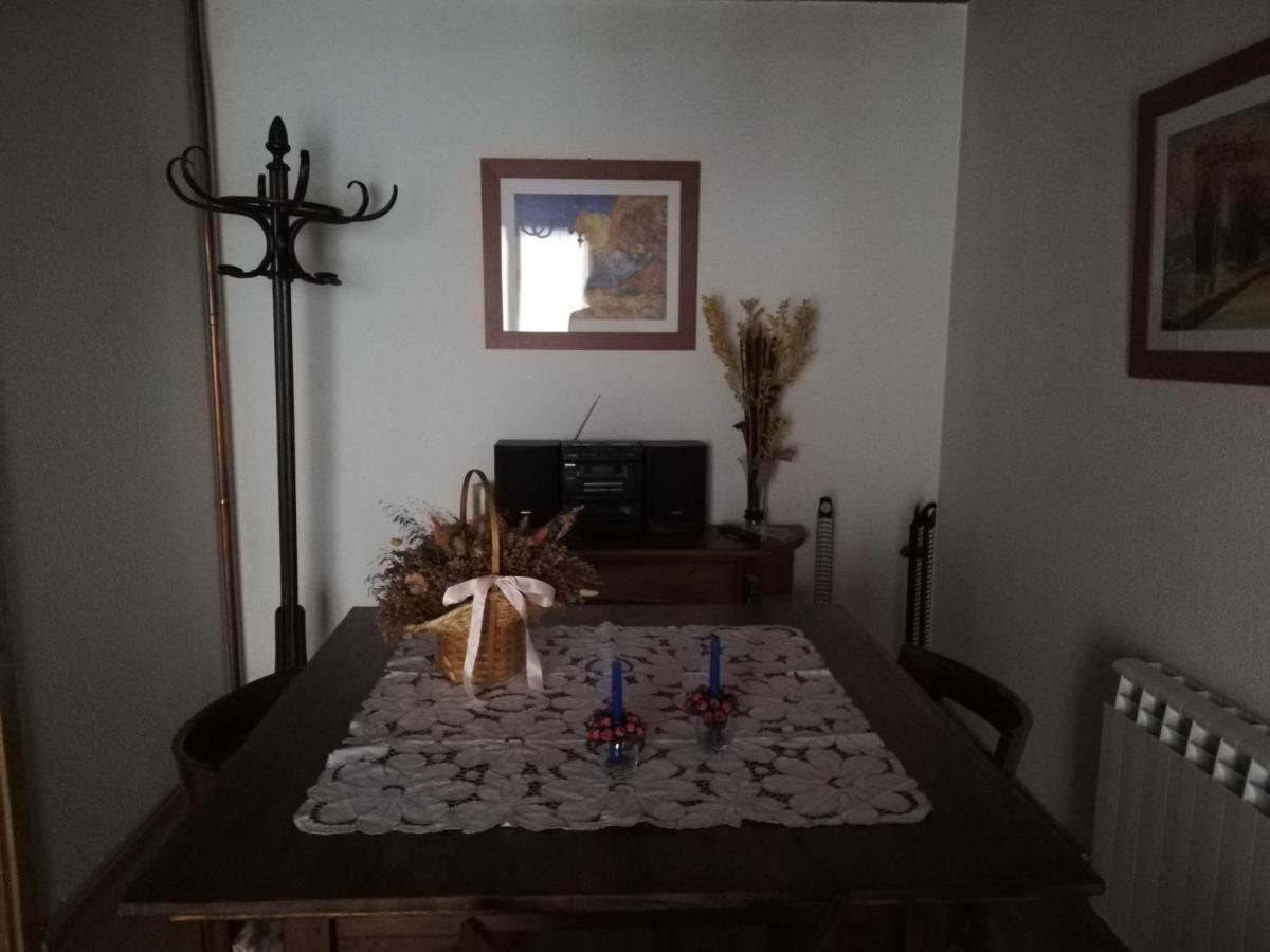 维拉诺瓦Pequeno Adosado De Montana Con Terraza别墅 外观 照片